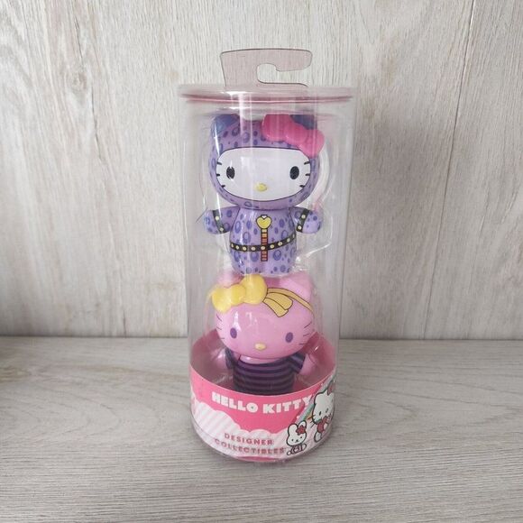 Hello Kitty by Sanrio Jakks Pacific Figure Designer Collectibles - Bedtime 2.5" - Picture 1 of 6